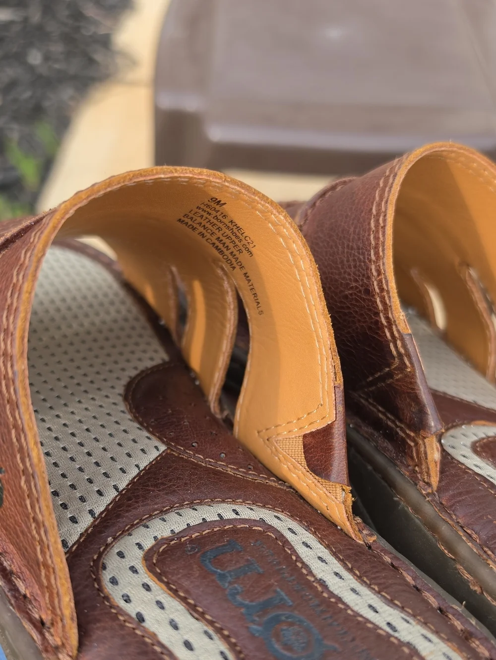 Born Men's Weiser Sandals Cymbal Size 9 Leather NWT